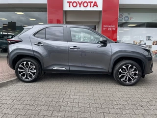 Toyota Yaris Cross Toyota Yaris Cross 1.5 Hybrid 130 Dynamic | Comfort Pack | Sensoren v/a | Stoelverw - afbeelding nr 2