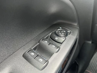 Ford EcoSport Ford EcoSport 1.0 EcoBoost ST-Line 125 Pk | Winter Pack | Cruise Control | Achteruitrijcamera | Dodehoeksensoren | Dealer Onderhouden! | - afbeelding nr 27