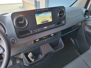 Mercedes-Benz Sprinter Mercedes-Benz Sprinter 311 2.2 CDI L2H2 AUTOMAAT / CAMERA / NAVI / CRUISE CONTROLE / 3 ZITS - afbeelding nr 27