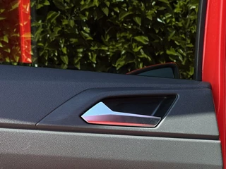 Volkswagen Polo Volkswagen Polo 2.0 TSI GTI, NIEUW MODEL, NAVI, AIRCO, CARPLAY, STOELVERWARMING, PARKEERSENSOREN VOOR/ACHTER, LICHTMETAAL 17