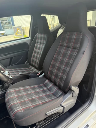 Volkswagen up! Volkswagen Up! 1.0 TSI GTI|Beats|Zwartdakje| - afbeelding nr 38