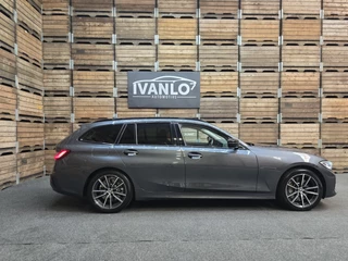 BMW 3 Serie BMW 3-serie 330e xDrive High Executive HUD Leder Navi Carplay Clima Cruise 18