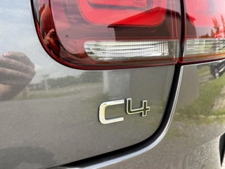 Citroën C4 Cactus Citroen C4 Cactus 1.2 PureTech Feel 1e Eigenaar,Navi,Clima,Cruise,Pdc,6 Bak,Dealer Onderhouden,110pk,Lm Velgen,Apk tot 05-2027 - afbeelding nr 31