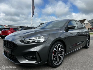 Ford Focus Ford Focus 1.0 EcoBoost ST Line Navi 18inch Led Winterpack NAP Dik! - afbeelding nr 36