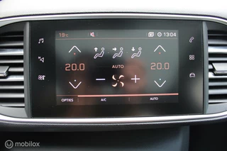 Peugeot 308 Peugeot 308 1.2 PureTech Blue Lease Executive, Trekhaak, Pano, voor/achter Pdc + Camera, App connect, Cruise, Navi, Clima, Donker glas. - afbeelding nr 23
