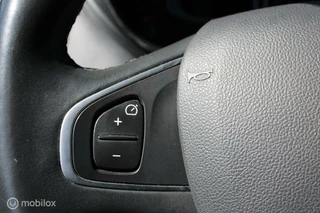 Renault Captur Renault Captur 1.2 TCe Xmod, Automaat, pdc voor en achter, trekhaak, navi, cruise control, achteruitrij camera, stoelverwarming. - afbeelding nr 27