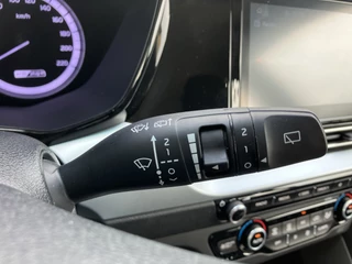 Kia Niro Kia Niro 1.6 GDi PHEV DynamicLine AUT. | 1e eigenaar | dealer onderhouden | apple carplay | adaptieve cruise | camera - afbeelding nr 29