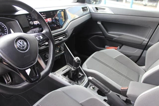 Volkswagen Polo Volkswagen Polo 1.0 TSI 95pk Highline | PanoramaDak | Led | Climatecontrol | Carplay | - afbeelding nr 31