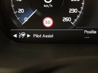 Volvo V60 Volvo V60 B3 AUT(8) INSCRIPTION SCHUIFDAK HARMAN KARDON ACC BLIS TREKHAAK - afbeelding nr 18