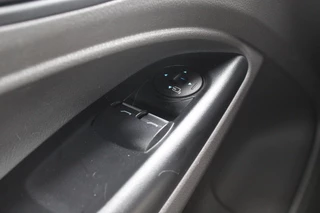 Ford Transit Connect Ford Transit Connect 1.5 EcoBlue L2 Trend | Navigatie | Achteruitrijcamera | Trekhaak | Adaptive Cruise Control | Reservewiel | - afbeelding nr 11