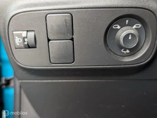 Citroën C3 Citroen C3 1.2 PureTech Shine Automaat - afbeelding nr 15