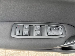 Renault Mégane Renault Mégane 1.2 TCE 132 PK NAVI AIRCO/ECC PDC CRUISE CONTROL - afbeelding nr 42