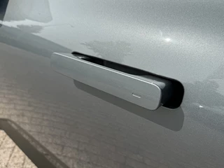 Polestar 4 Polestar 4 LRSM 100 kWh | Plus Pack | HUD | H&K Audio | Panoramadak | - afbeelding nr 37