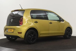 Volkswagen up! Volkswagen Up! 1.0 Take Up! | Airco | Elektrische ramen | Radio |  LED | Honey Yellow Metallic - afbeelding nr 20