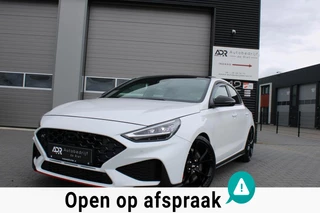 Hyundai i30 Fastback 2.0 T-GDI 280PK/PANO/LED/CAMERA/SCHAAL/PDC V+A/N MODE/BOM VOL