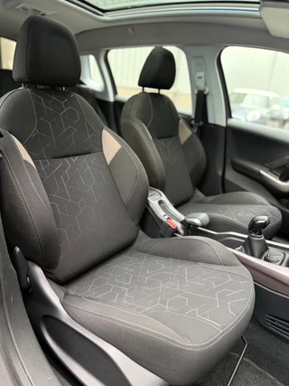 Peugeot 2008 Peugeot 2008 1.2 VTi Active Pack Premium|Panoramadak|Nieuwe Riem - afbeelding nr 21