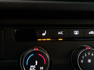 Volkswagen Transporter Volkswagen Transporter 2.0 TDI 150pk DSG L2H1 DC Bulli | 20 inch LMV | Spoilerpakket | Virtual cockpit - afbeelding nr 9