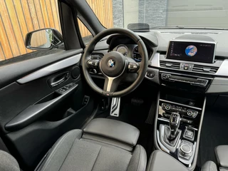 BMW 2 Serie BMW 2-serie Gran Tourer 220i M-sport 7-persoons Automaat | Achteruitrijcamera | Navigatie Proffesional | Sportstoelen | LED verlichting | DAB radio | Parkeersensoren voor en achter - afbeelding nr 6