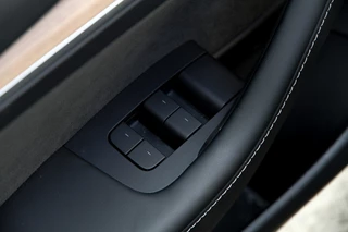 Tesla Model 3 Tesla Model 3 Standard RWD Plus 60 kWh | BTW | Autopilot | ACC | Blindspot | Stuurwielverwarming - afbeelding nr 30