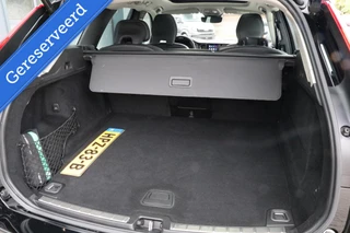 Volvo XC60 Volvo XC60 2.0 T6 Plug-in hybrid AWD Inscription Facelift Panodak Carplay Trekhaak Leder Camera 58000KM BJ2021 - afbeelding nr 14