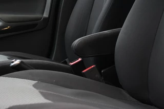 Ford EcoSport Ford EcoSport 1.0 EcoBoost Titanium | Trekhaak | Climate control | Cruise control - afbeelding nr 34
