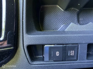 Volkswagen T-Roc Volkswagen T-Roc 1.5 TSI DSG BLACK-OPTIC CAMERA/TREKHAAK / ACC - afbeelding nr 29