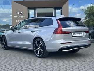 Volvo V60 Volvo V60 2.0 T6 Plug-in hybrid AWD Plus Dark 350pk - afbeelding nr 13
