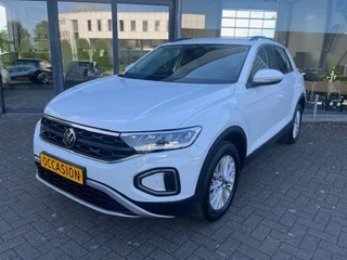 Volkswagen T-Roc Volkswagen T-Roc 1.0TS Life Carplay Navi Clima - afbeelding nr 1