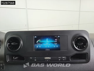 Mercedes-Benz Sprinter Mercedes Sprinter 317 CDI Automaat L3H2 170PK Airco Camera Parkeersensoren MBUX CarPlay Euro6 L3 15m3 Airco - afbeelding nr 16