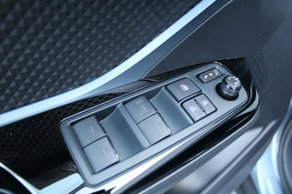 Toyota C-HR Toyota C-HR 2.0 Hybrid Style Luxury | JBL | Camera | Navi - afbeelding nr 36
