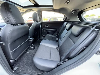 Honda HR-V Honda HR-V 1.5 i-VTEC EXECUTIVE AUTOMAAT Open dak | Keyless | Trekhaak - afbeelding nr 15
