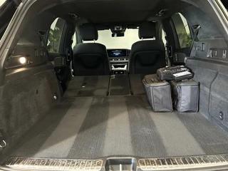 Mercedes-Benz GLE Mercedes-Benz GLE 350e AMG // Luchtvering // Soft Close // Alcantara Hemel // Trekhaak 3.500kg // Panoramadak // Head-Up // Burmester // Memory - afbeelding nr 30
