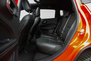 Jeep Compass Jeep Compass 4xe 240 Plug-in Hybrid Panoramadak/Leer AKTIE - afbeelding nr 8