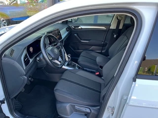 Volkswagen T-Roc Volkswagen T-Roc 1.0TS Life Carplay Navi Clima - afbeelding nr 8