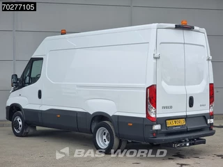 Iveco Daily Iveco Daily 40C18 3.0L Automaat Dubbellucht Luchtvering 3,5t Trekhaak LED ACC Navi Camera Parkeersensoren Werkplaatsinrichting Standkachel L2 12m3 Airco Trekhaak - afbeelding nr 2