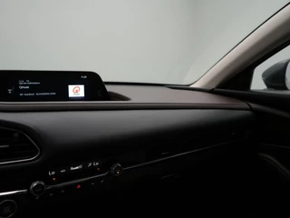 Mazda CX-30 Mazda CX-30 2.0 e-SkyActiv-X Luxury i-Activesense met Sunroof : dealer onderhouden - afbeelding nr 37