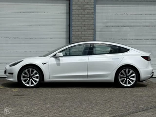 Tesla Model 3 Tesla Model 3 Standard RWD Plus 60 kWh Trekhaak 19