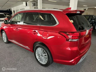 Mitsubishi Outlander Mitsubishi Outlander 2.4 PHEV Intense+ Adaptive Cruise ACC - afbeelding nr 6