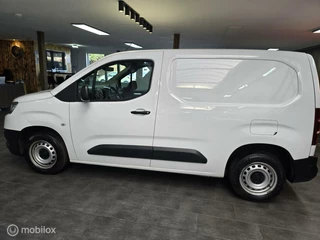 Toyota ProAce Toyota PROACE CITY 1.5 D-4D Navigator / NAVI/ PDC/ Nette Bus - afbeelding nr 3