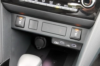 Toyota Yaris Cross Toyota Yaris Cross 1.5 Hybrid 130 Team Player - 93 pk **Carplay / Camera / ACC - afbeelding nr 22