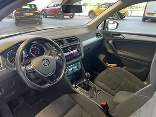 Volkswagen Tiguan Volkswagen Tiguan 1.4 TSI Comfortline | Trekhaak | Schuif-/kanteldak | Navigatie - afbeelding nr 16