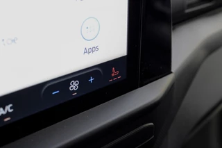 Ford E-Transit Ford E-Transit Cust. 320 L2H1 Limited 65 kWh 218pk | VOORRAAD | Inklapbare trekhaak | 17 inch lichtmetalen velgen (Carbonised Grey) | Driver Assistent Pack Premium | AGM accu | 3-fase laadkabel mode 3 32A, 10 meter | Centrale dubbele vergrendeling | Vehicle Integration System - afbeelding nr 25