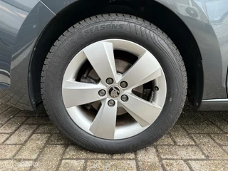 Škoda Rapid Skoda Rapid Spaceback 1.2 TSI Greentech JOY - afbeelding nr 17