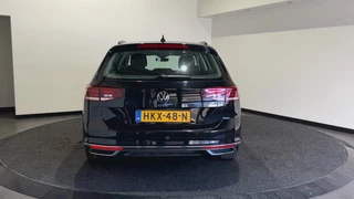 Volkswagen Passat Volkswagen Passat Variant 1.4 TSI PHEV GTE Business | Stoelverwarming | Trekhaak | DSG | Virtual Cockpit - afbeelding nr 24