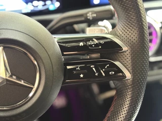 Mercedes-Benz A-Klasse Mercedes-Benz A-klasse 250 e AMG Line | pano | sfeerverlichting | camera | Stoelverwarming | keyless - afbeelding nr 24