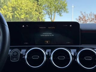 Mercedes-Benz A-Klasse Mercedes-Benz A-klasse 160 Business Sol. AMG | Navi | Camera | Carplay | - afbeelding nr 30