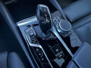 BMW 5 Serie BMW 5 Serie 545e 394Pk X Drive M-Sport Plug in Hybrid HUD Laser Luchtvering Soft close - afbeelding nr 9