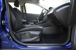 Ford Focus Ford Focus Wagon 1.0 Titanium |CLIMATE|PARKEERHULP|PDC|NAVI|CARPLAY|VOORRUITVERWARM. - afbeelding nr 36