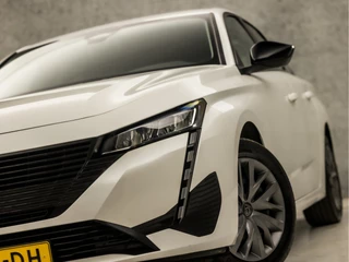 Peugeot 308 Peugeot 308 SW 1.2 PureTech Sportline (APPLE CARPLAY, GROOT NAVIGATIE, STOELVERWARMING, KEYLESS START, LED KOPLAMPEN, GETINT GLAS, PARKEERSENSOREN, CLIMATE CONTROL, NIEUWSTAAT) - afbeelding nr 13