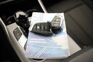 BMW 3 Serie BMW 3 Serie 318I Sedan Business Edition Automaat - Carplay - afbeelding nr 25
